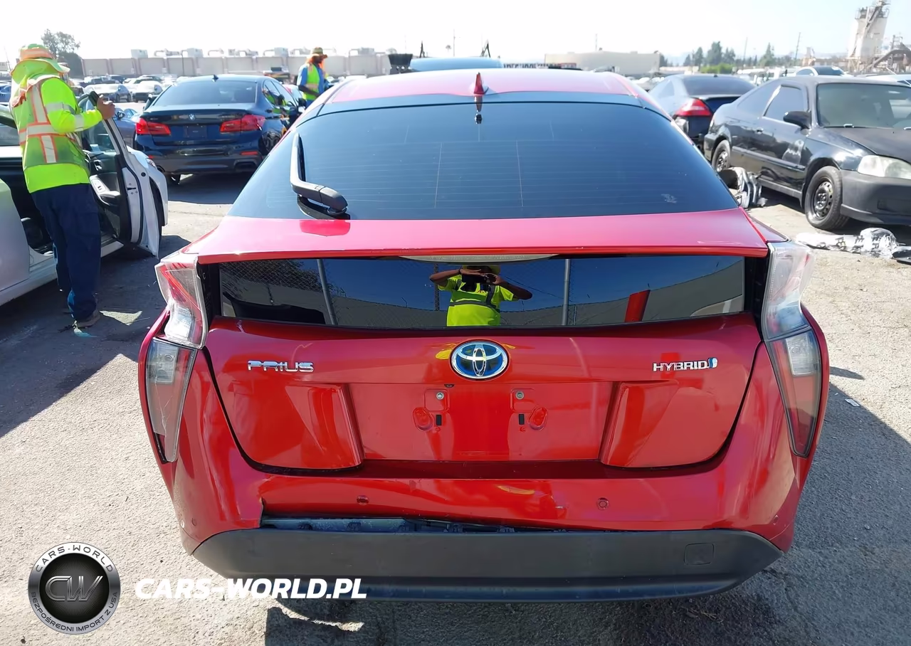 2018 Toyota Prius Two VIN:JTDKBRFU0J3598236 - 16