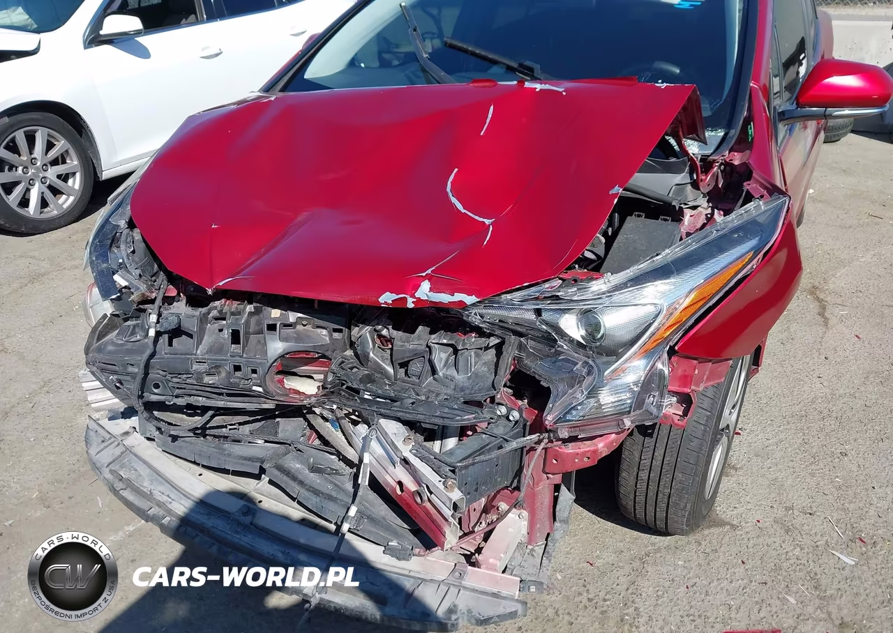 2018 Toyota Prius Two VIN:JTDKBRFU0J3598236 - 6