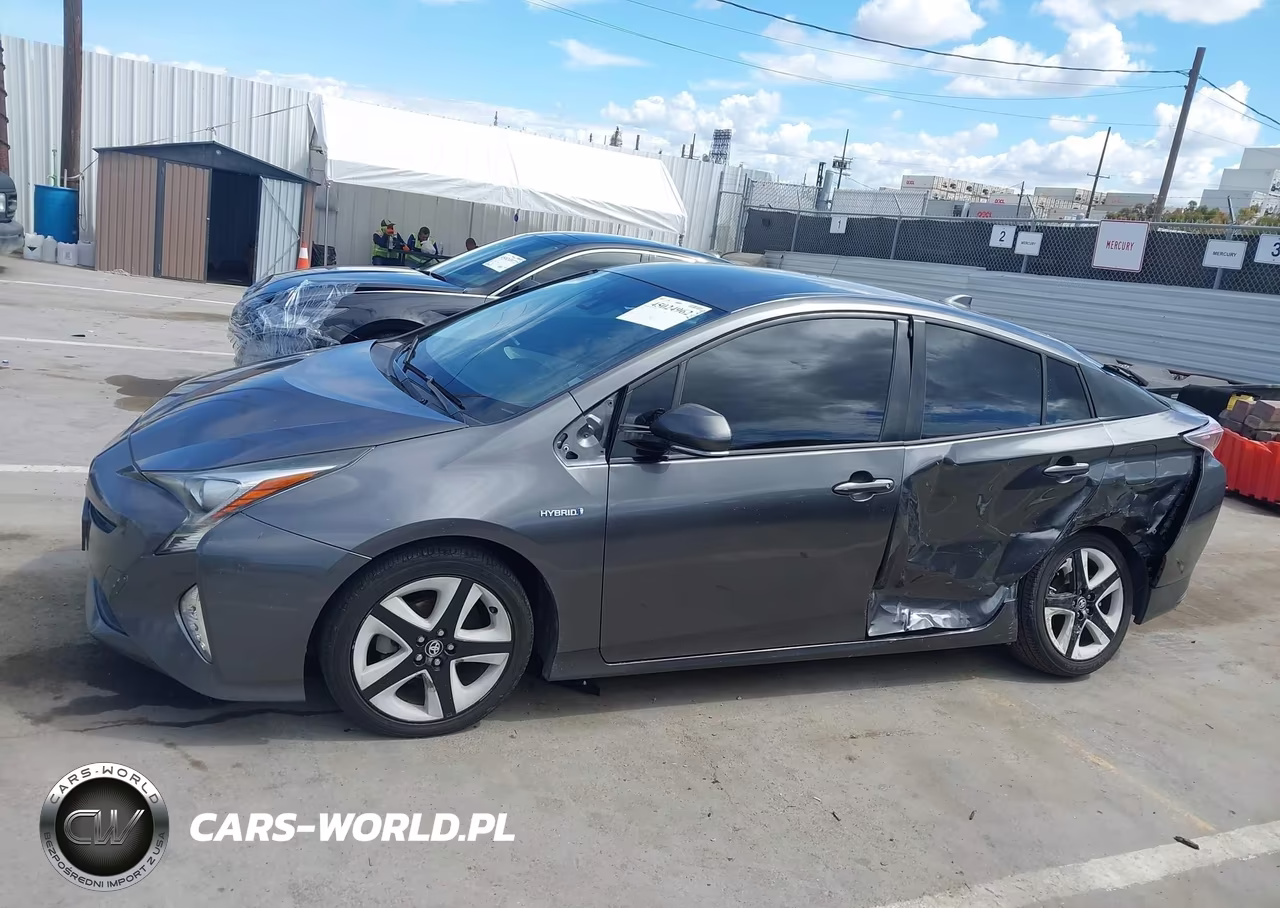 2016 Toyota Prius Three Touring VIN:JTDKARFU8G3011003 - 14