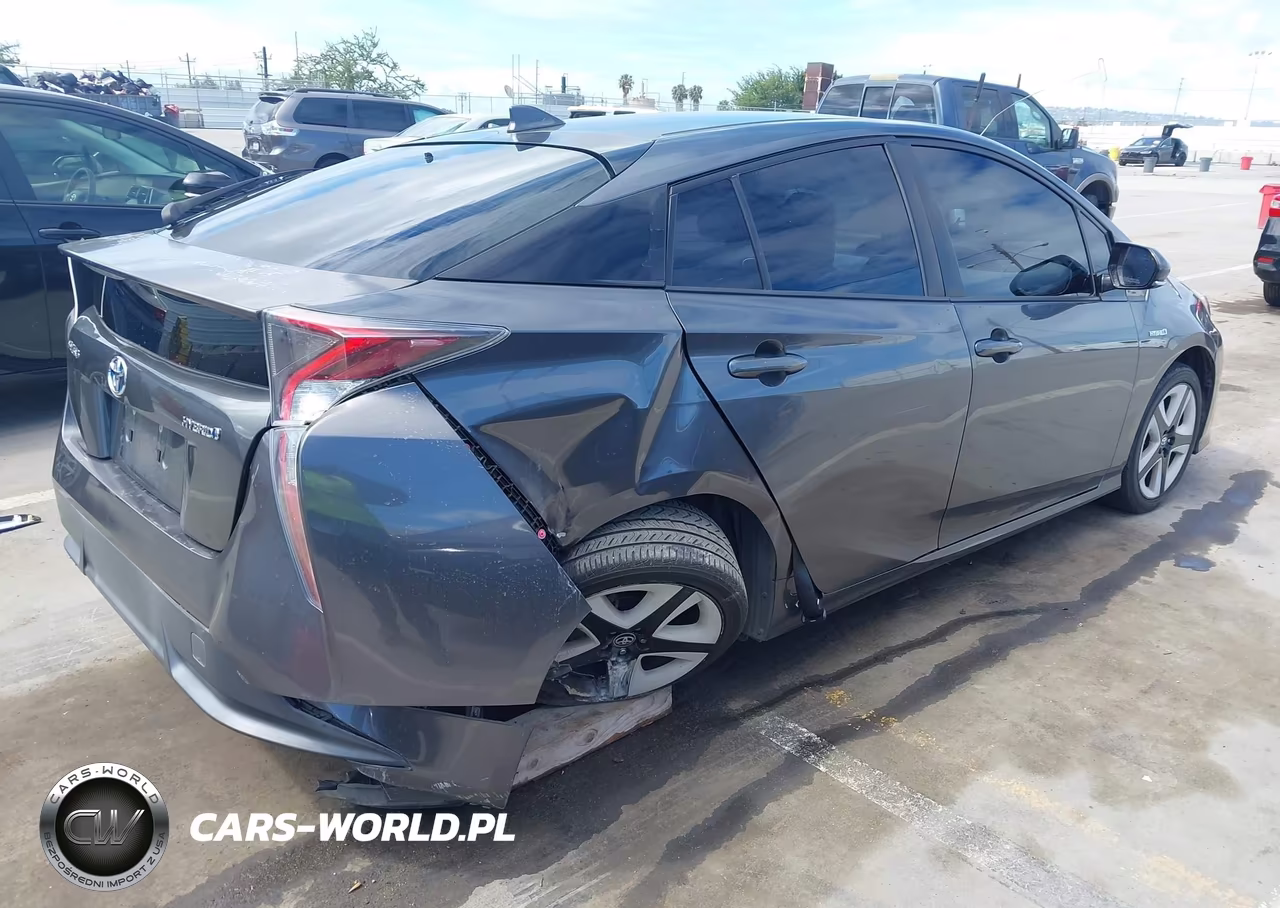 2016 Toyota Prius Three Touring VIN:JTDKARFU8G3011003 - 4