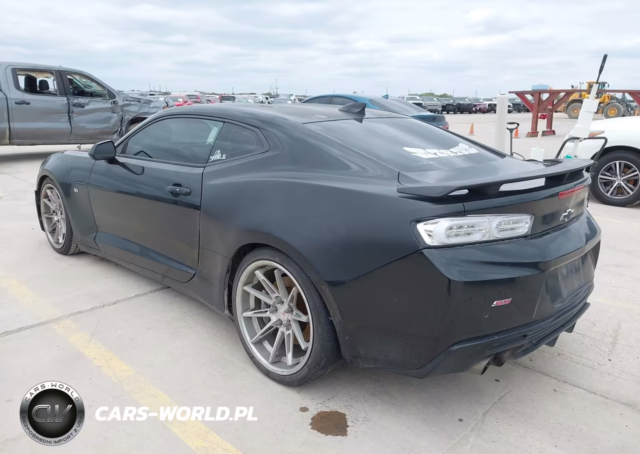 2016 Chevrolet Camaro 2Ss VIN:1G1FH1R79G0129804 - 3