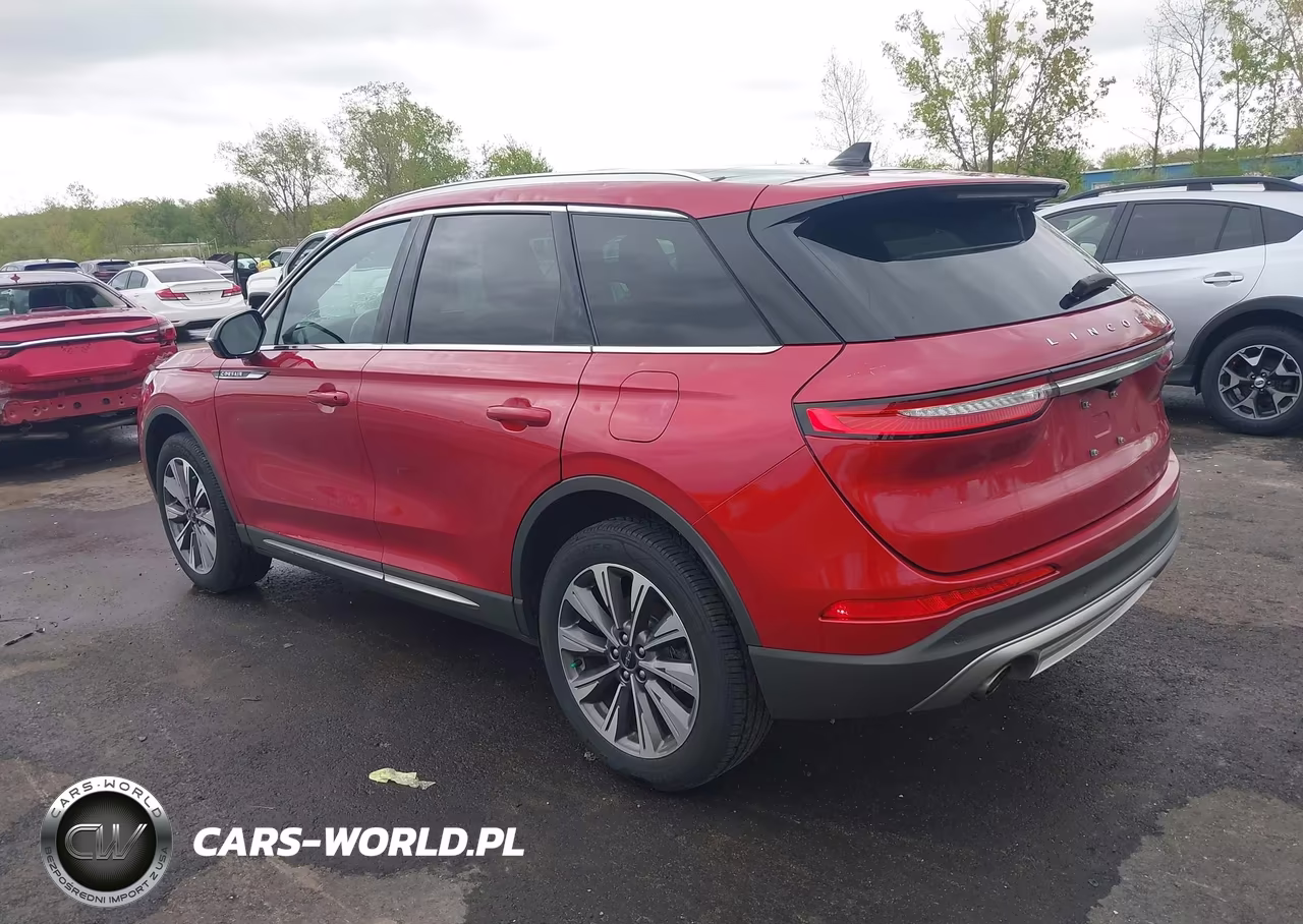 2022 Lincoln Corsair Reserve VIN:5LMCJ2D93NUL36524 - 3