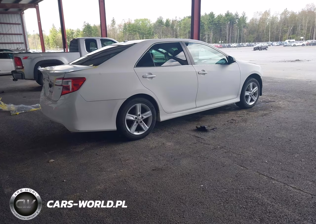 2012 Toyota Camry Se VIN:4T1BF1FK3CU507389 - 4