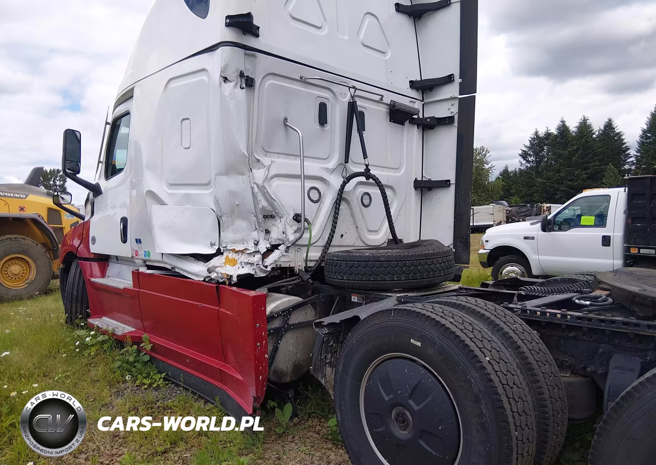 2022 Freightliner New Cascadia 126 VIN:3AKJHHDR9NSNE9571 - 11