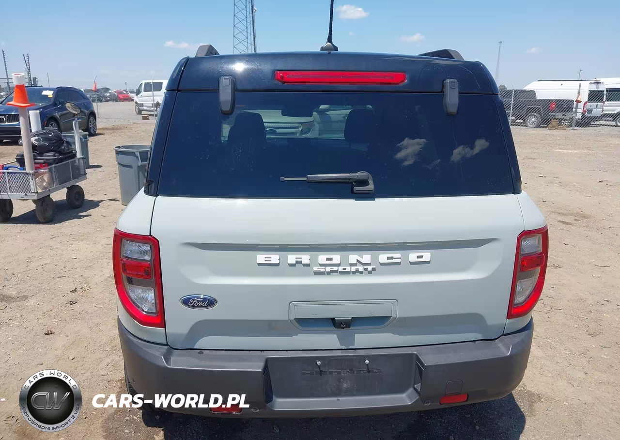 2021 Ford Bronco Sport Outer Banks VIN:3FMCR9C67MRB14165 - 16