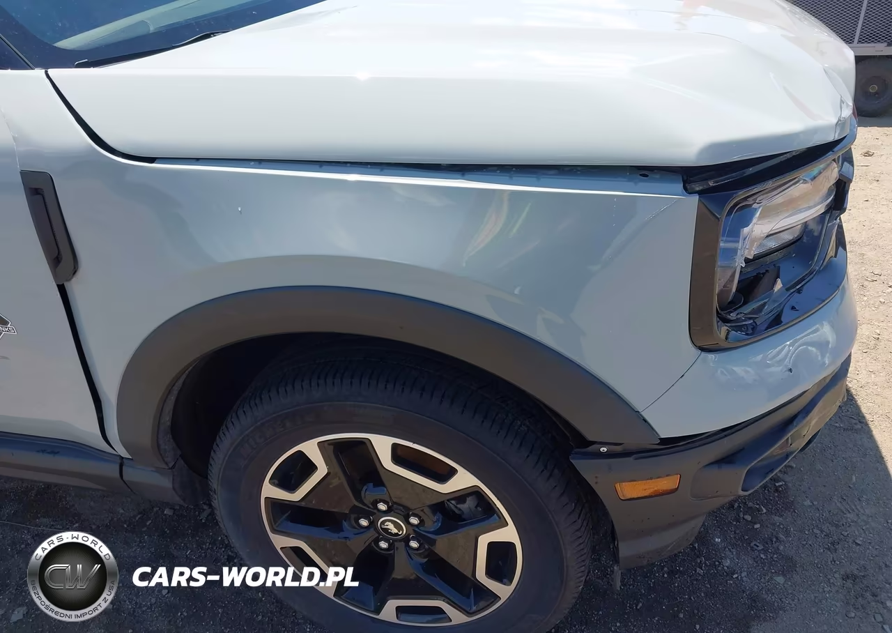 2021 Ford Bronco Sport Outer Banks VIN:3FMCR9C67MRB14165 - 20