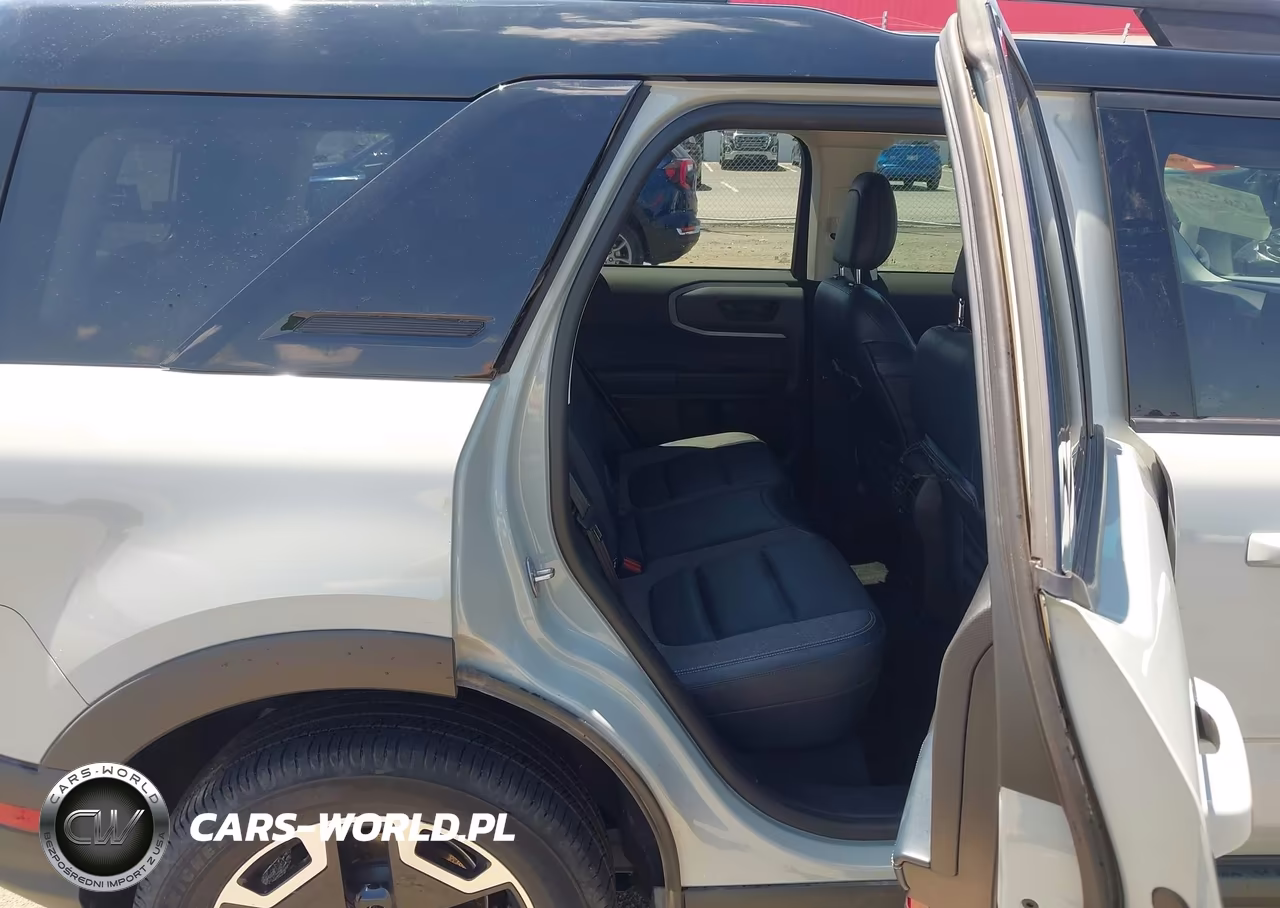 2021 Ford Bronco Sport Outer Banks VIN:3FMCR9C67MRB14165 - 8
