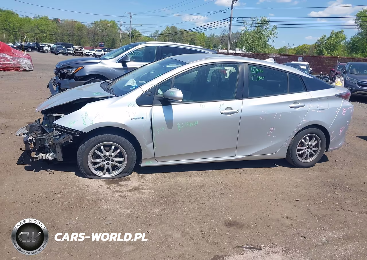2016 Toyota Prius Two VIN:JTDKBRFU6G3010977 - 14