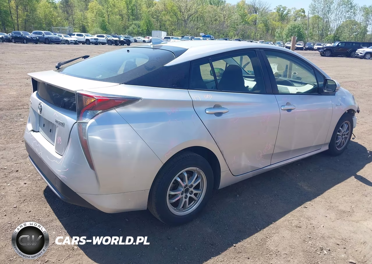2016 Toyota Prius Two VIN:JTDKBRFU6G3010977 - 4