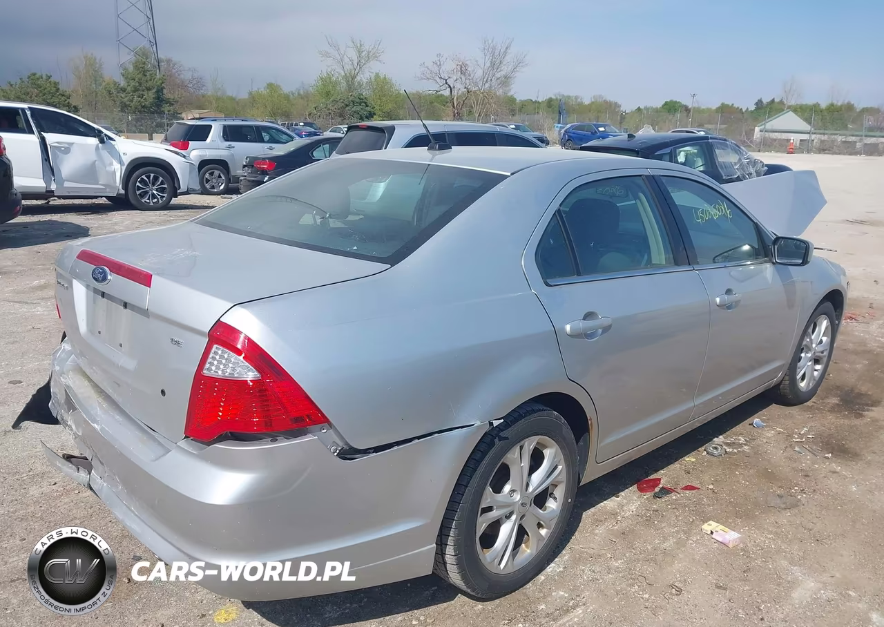 2012 Ford Fusion Se VIN:3FAHP0HA1CR391164 - 4