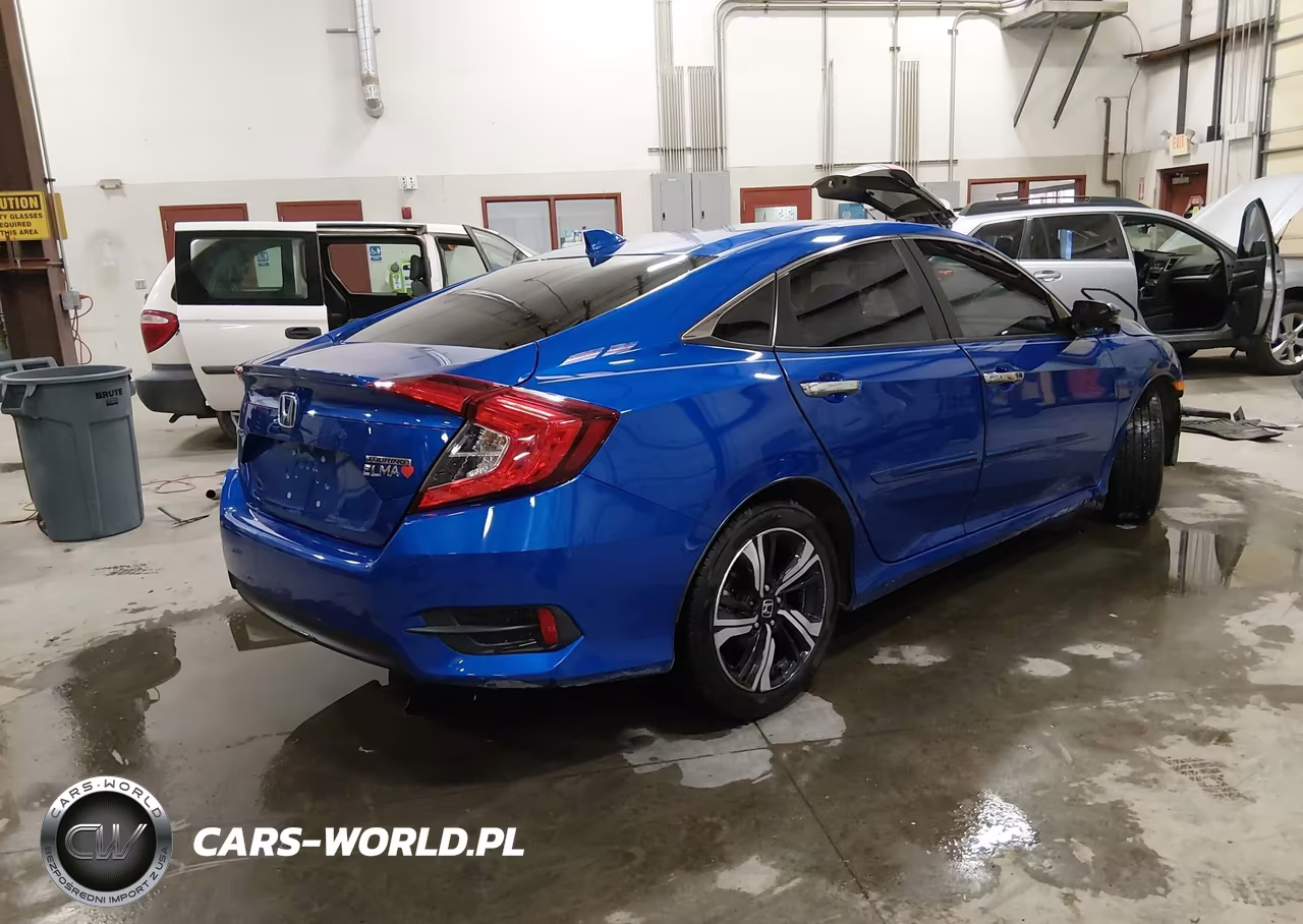 2016 Honda Civic Touring VIN:2HGFC1F93GH656391 - 4