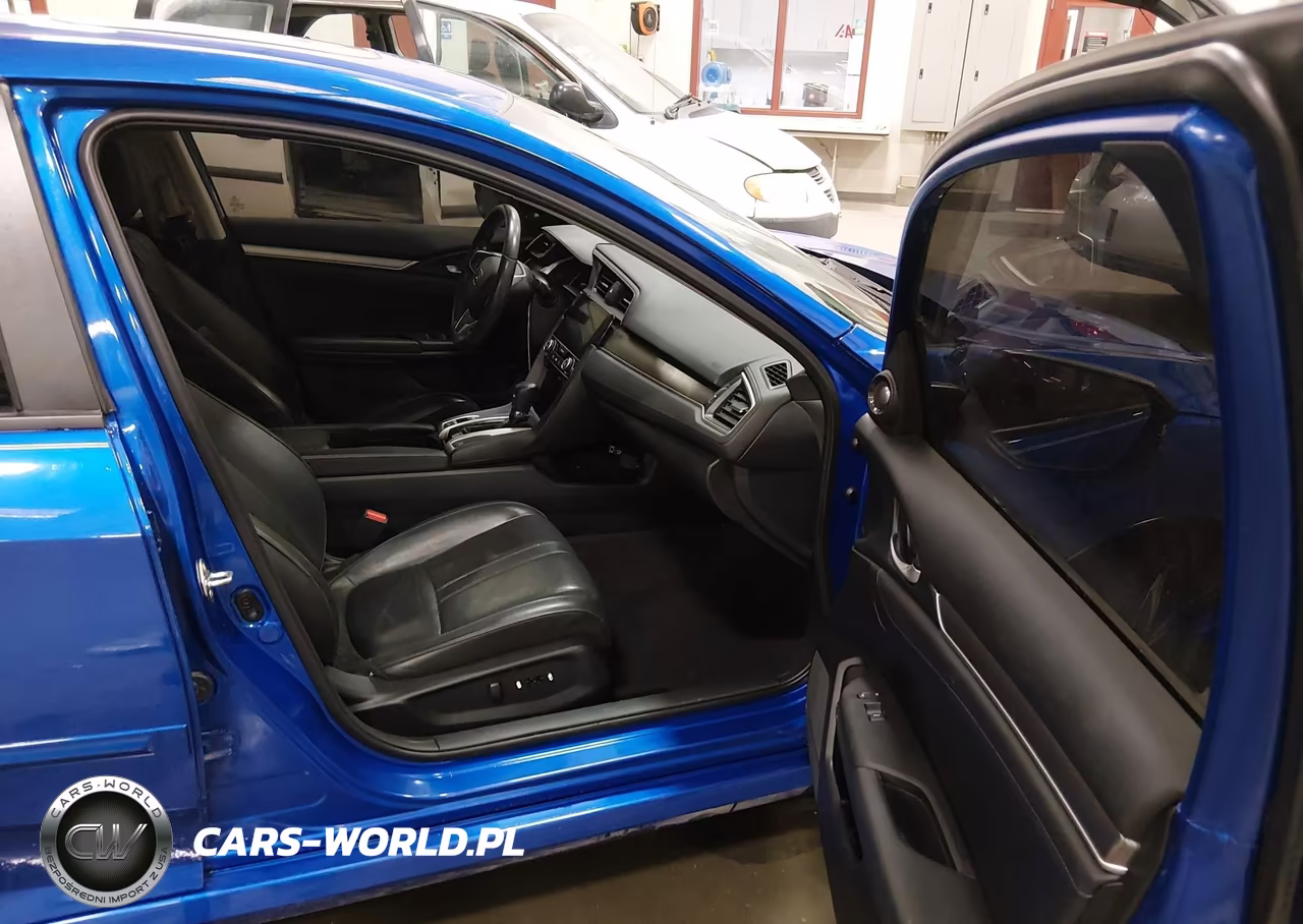 2016 Honda Civic Touring VIN:2HGFC1F93GH656391 - 5