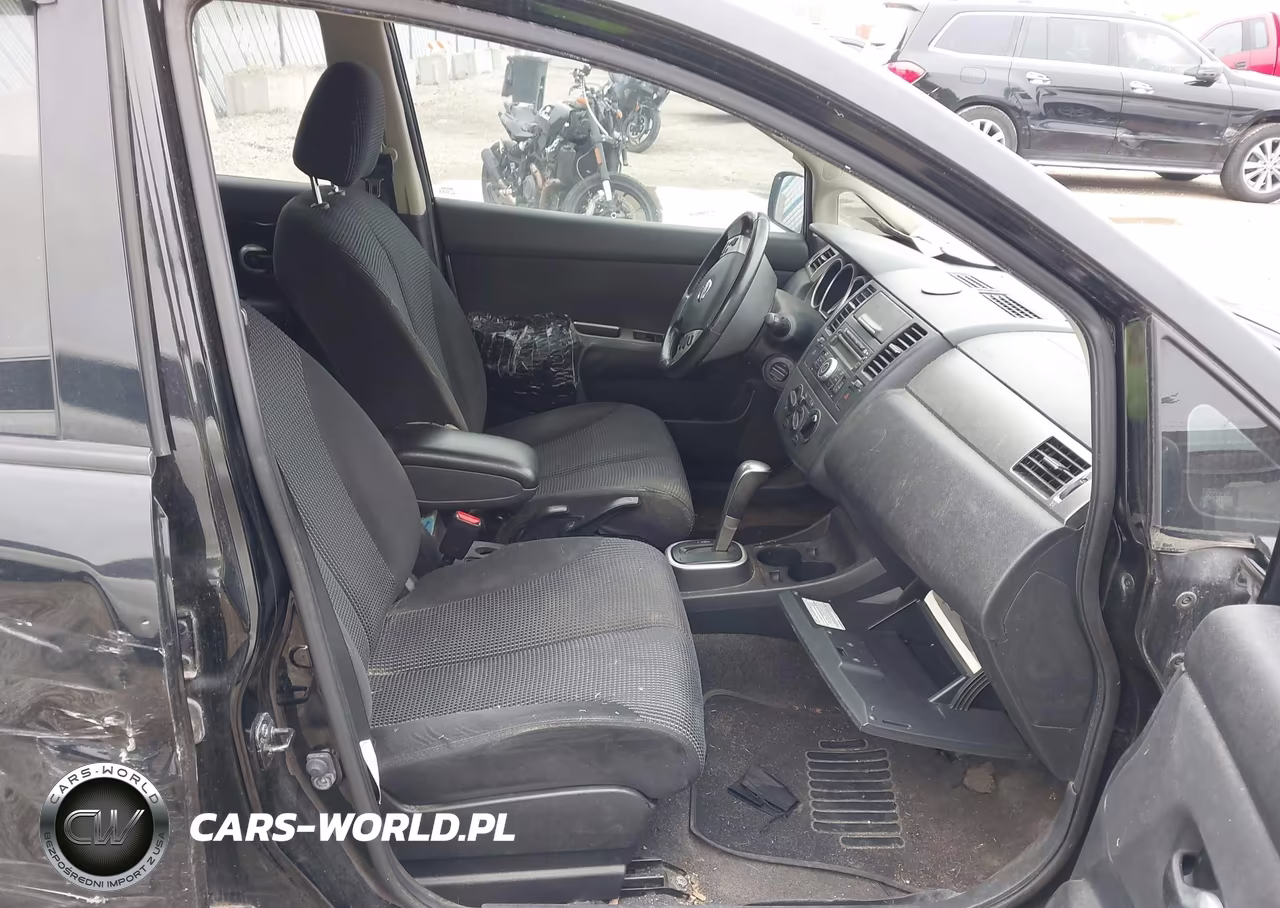 2010 Nissan Versa 1.8Sl VIN:3N1BC1CP7AL384901 - 5
