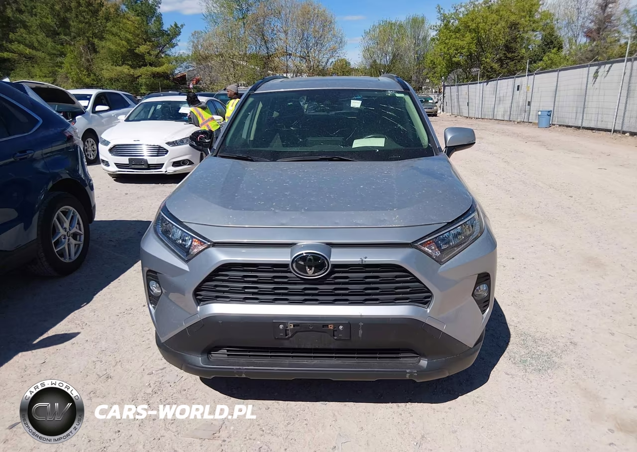 2021 Toyota Rav4 Xle VIN:JTMP1RFV8MD073912 - 12