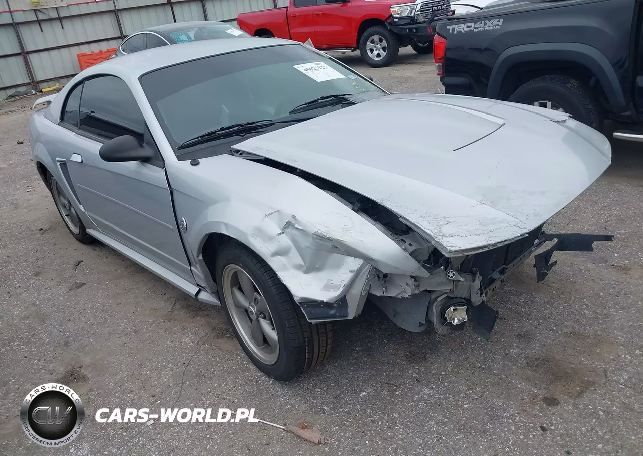 2004 Ford Mustang