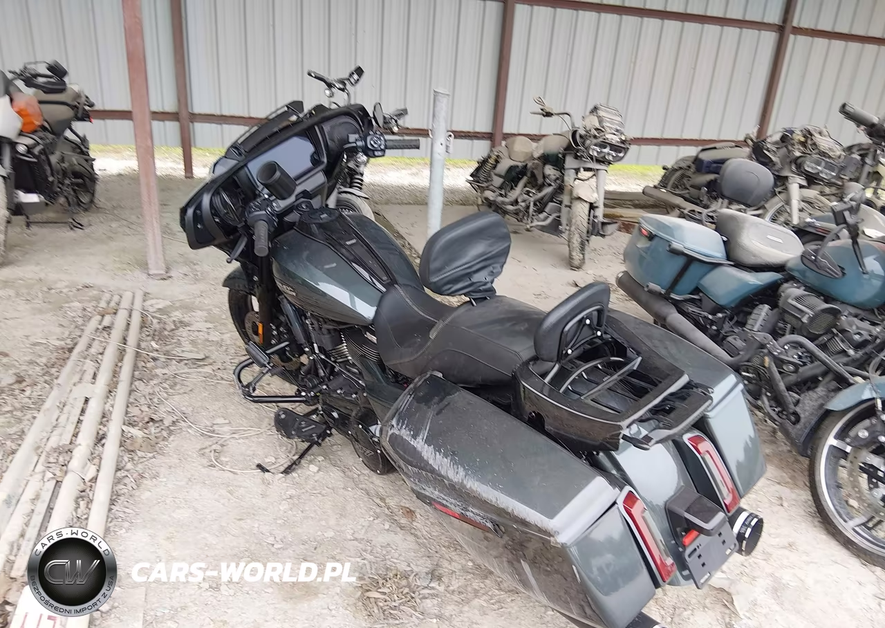 2025 Harley-Davidson Flhx VIN:1HD1KB716SB606899 - 3