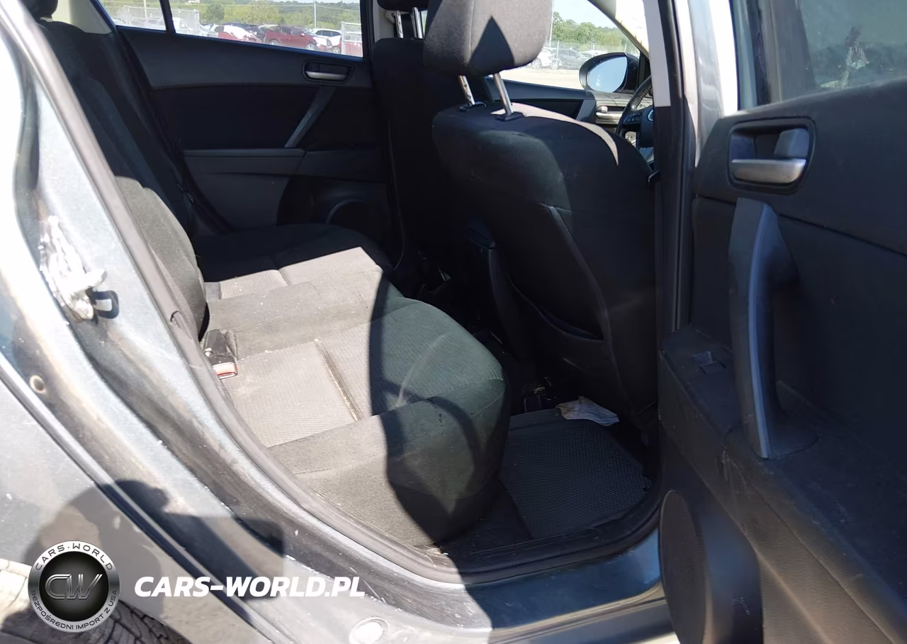 2012 Mazda Mazda3 I Touring VIN:JM1BL1V75C1694372 - 8