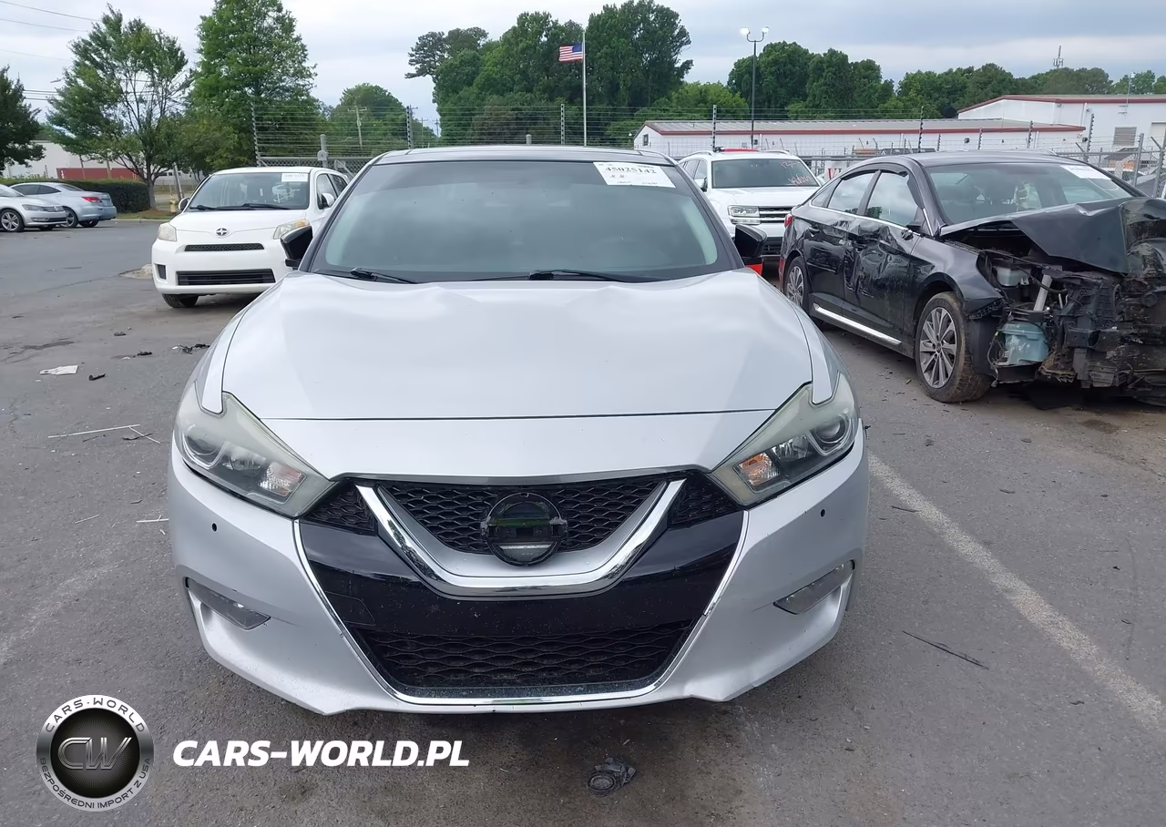 NISSAN MAXIMA 3.5 VIN:1N4AA6AP7JC374403 - 11