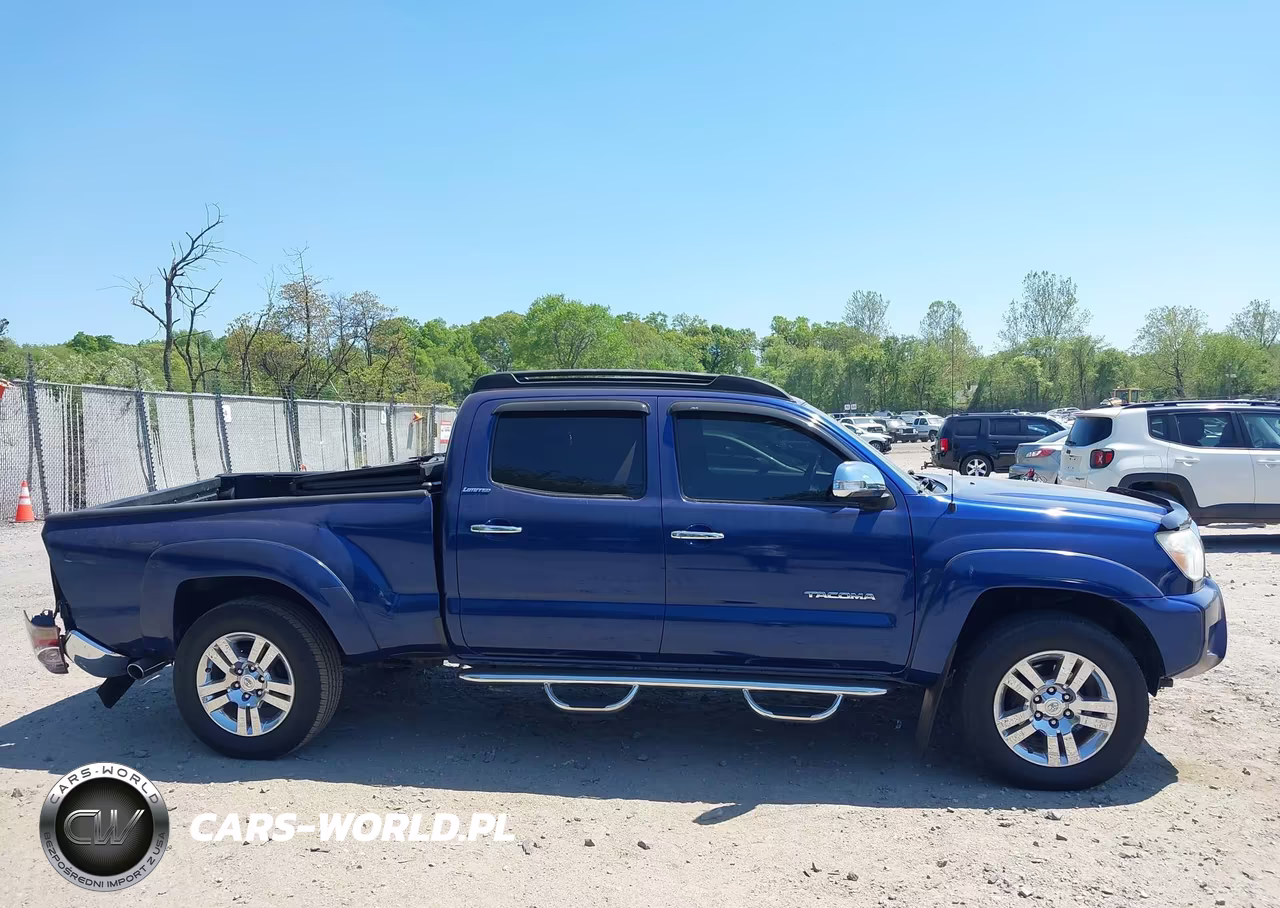 2015 Toyota Tacoma Base V6 VIN:3TMMU4FN1FM080169 - 13