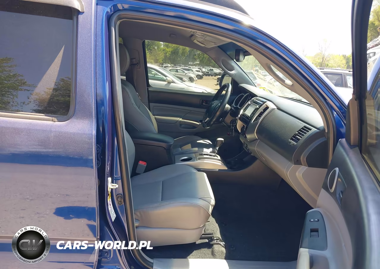 2015 Toyota Tacoma Base V6 VIN:3TMMU4FN1FM080169 - 5