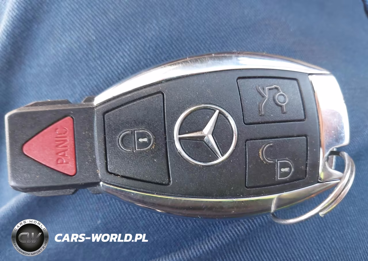 2011 Mercedes-Benz E 350 4Matic VIN:WDDHF8HB4BA367377 - 11
