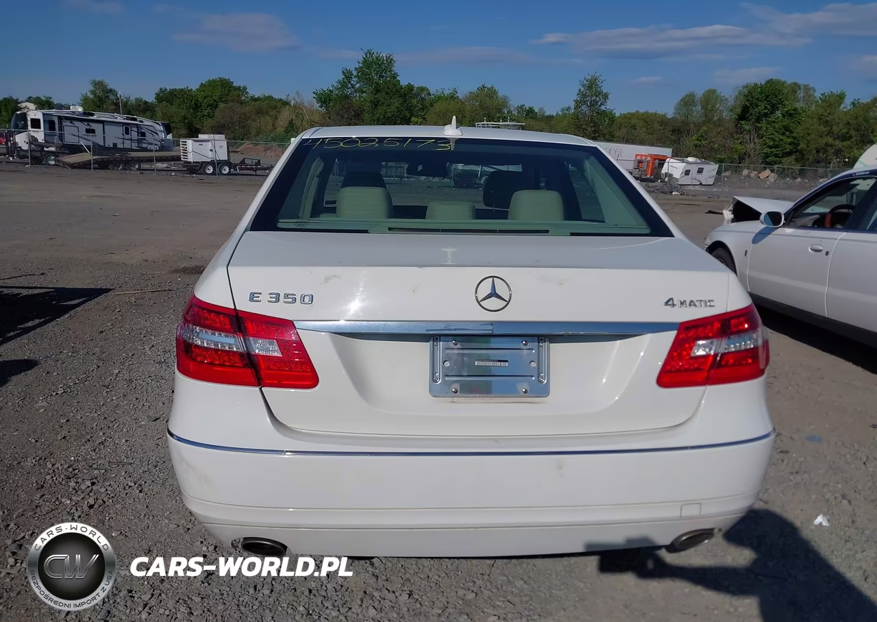 2011 Mercedes-Benz E 350 4Matic VIN:WDDHF8HB4BA367377 - 16