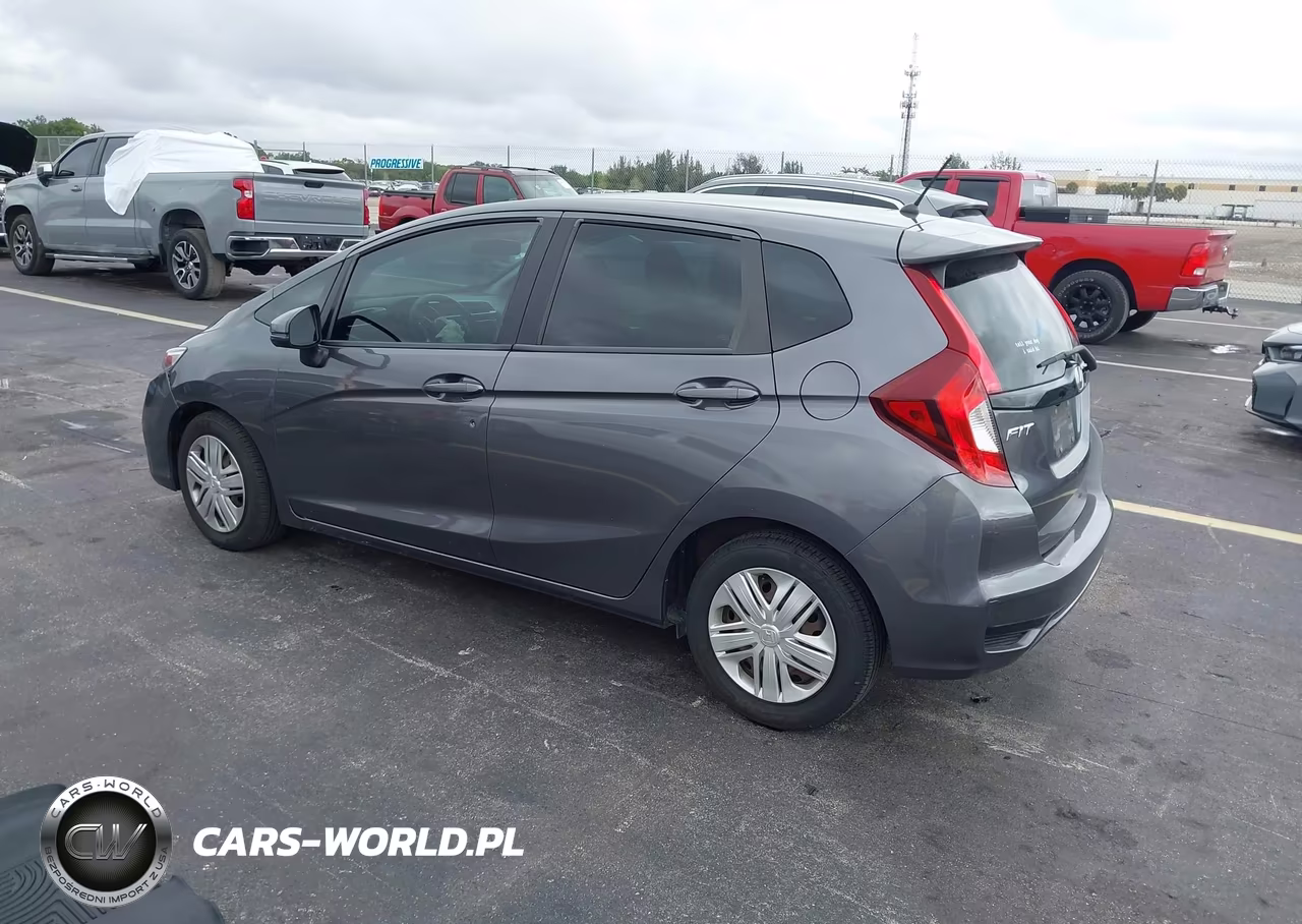 2019 Honda Fit Lx VIN:3HGGK5H44KM700831 - 3