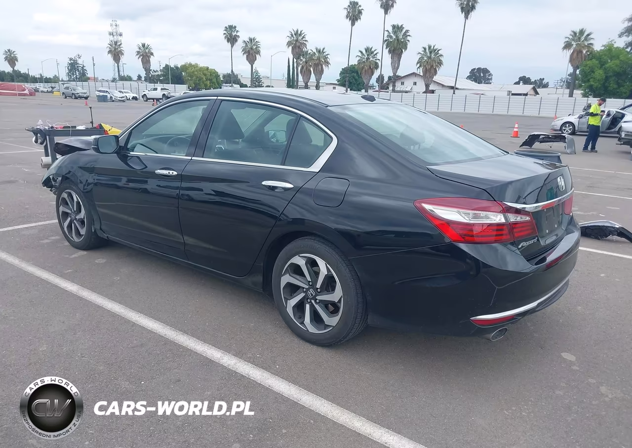 2017 Honda Accord Ex-L V6 VIN:1HGCR3F89HA032146 - 3