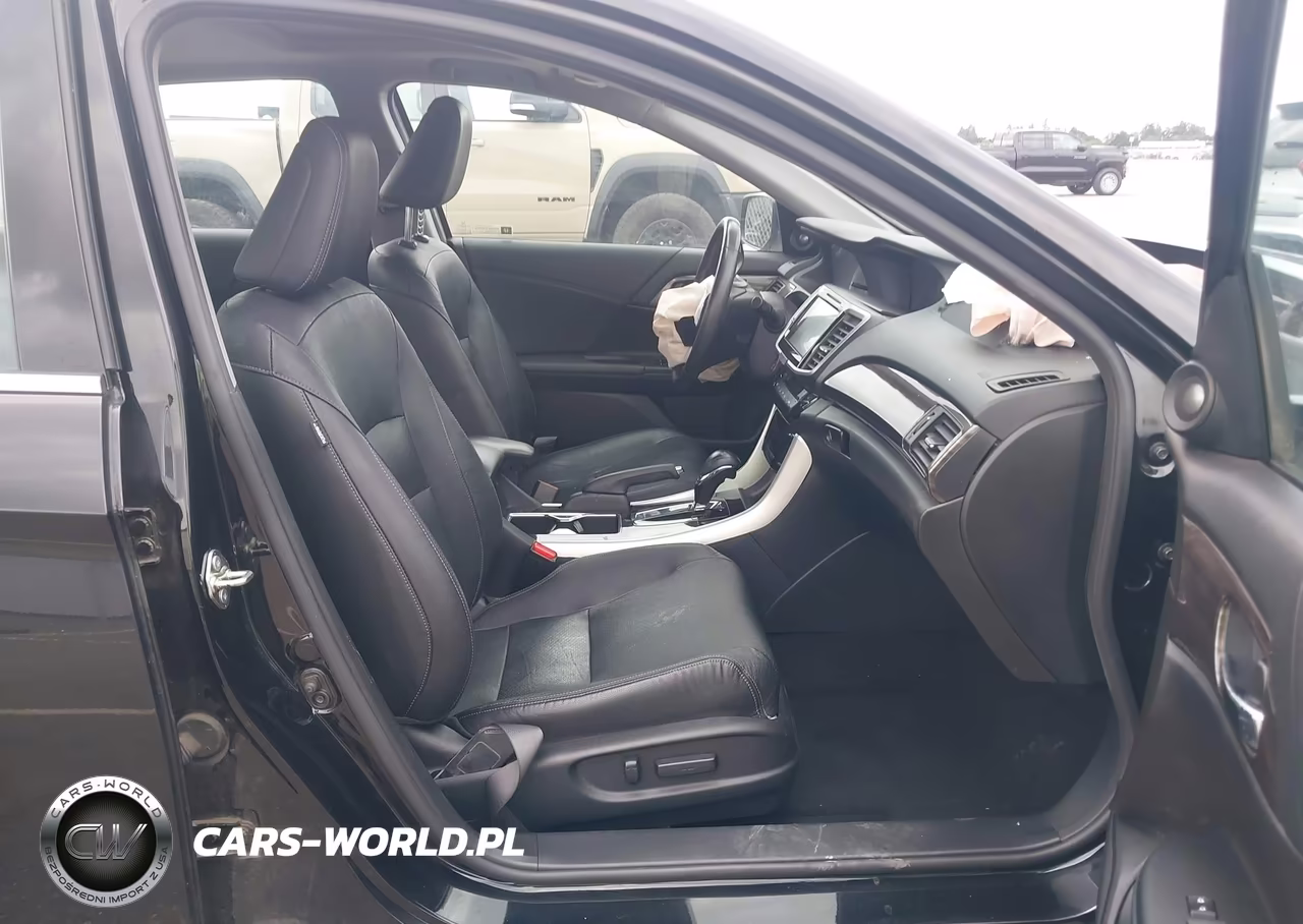 2017 Honda Accord Ex-L V6 VIN:1HGCR3F89HA032146 - 5