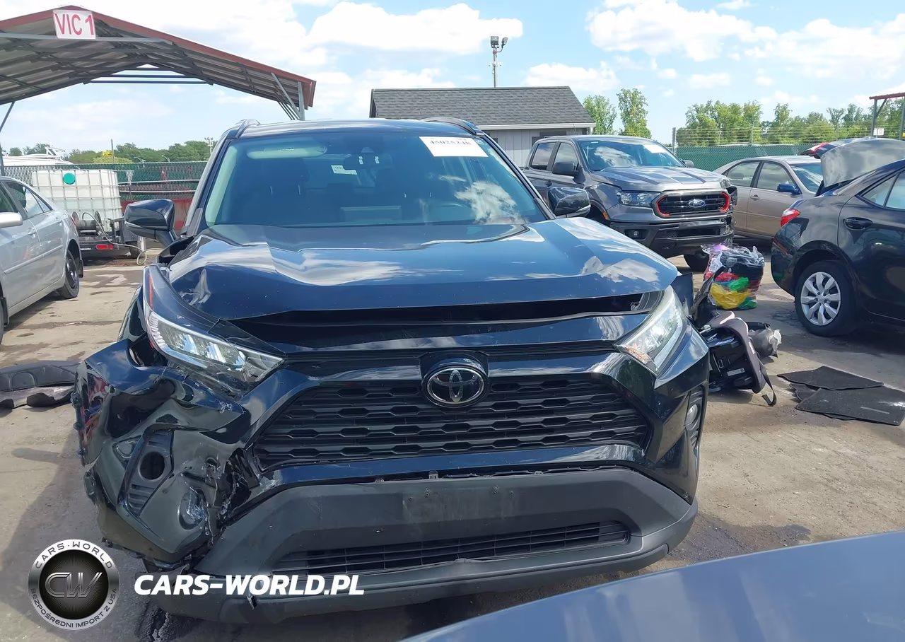 2021 Toyota Rav4 Xle VIN:2T3P1RFV7MW211443 - 12