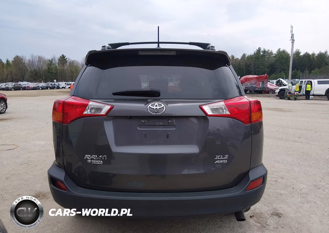 2015 Toyota Rav4 Xle VIN:JTMRFREV8FD121536 - 17