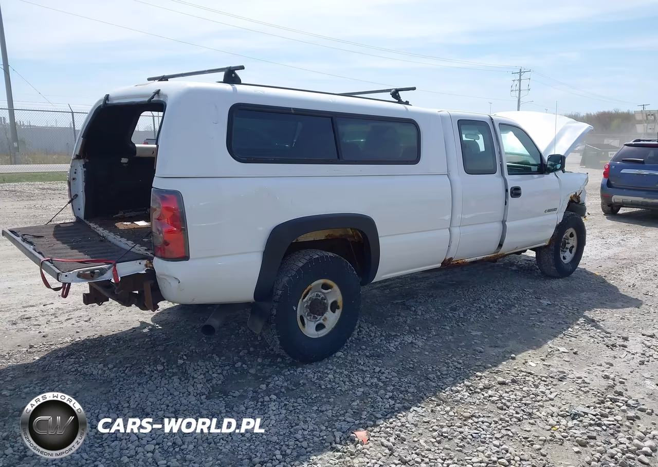 2006 Chevrolet Silverado 2500Hd Work Truck VIN:1GCHC29U36E122939 - 4