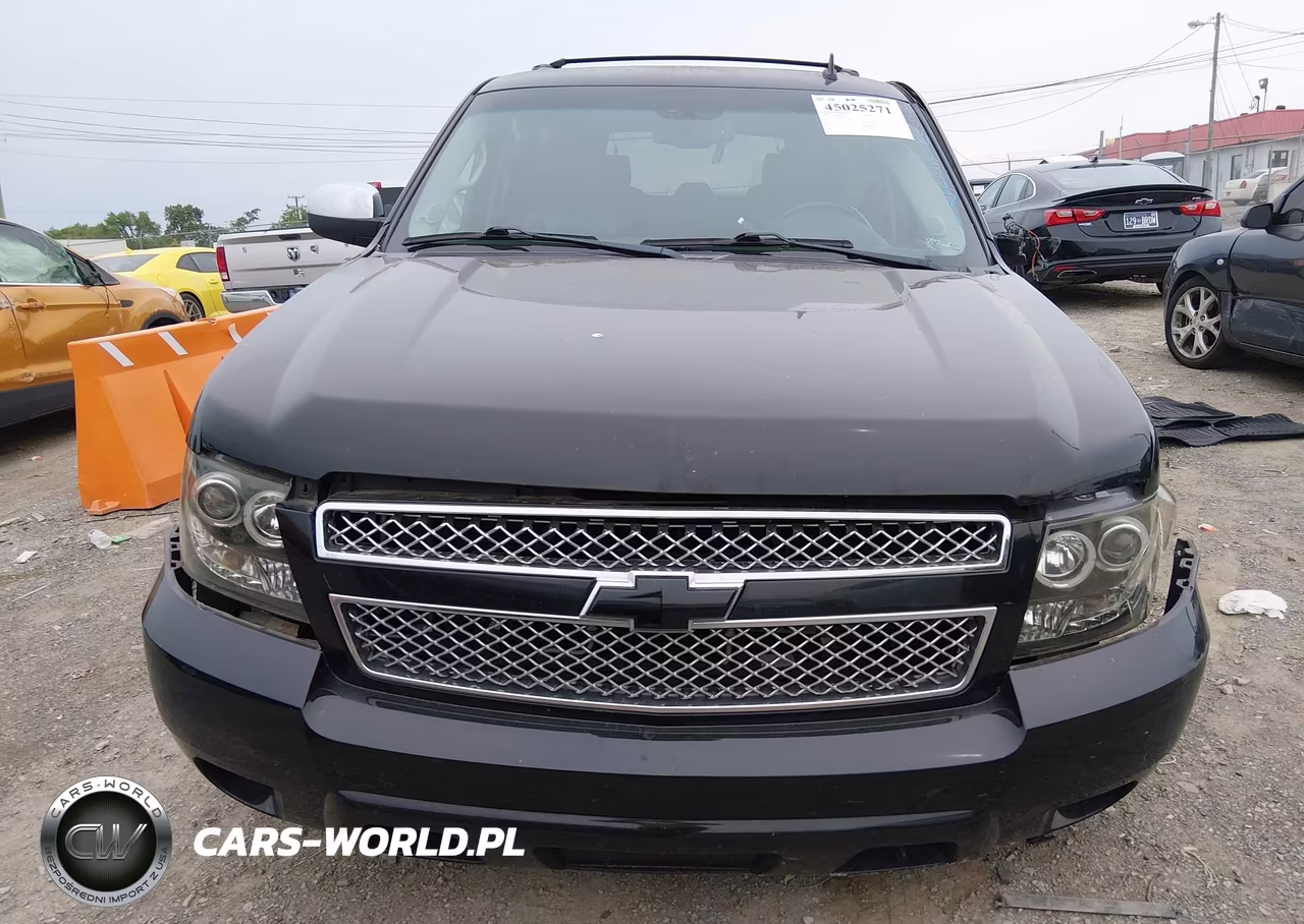 2009 Chevrolet Tahoe Ltz VIN:1GNFC33069R186772 - 13