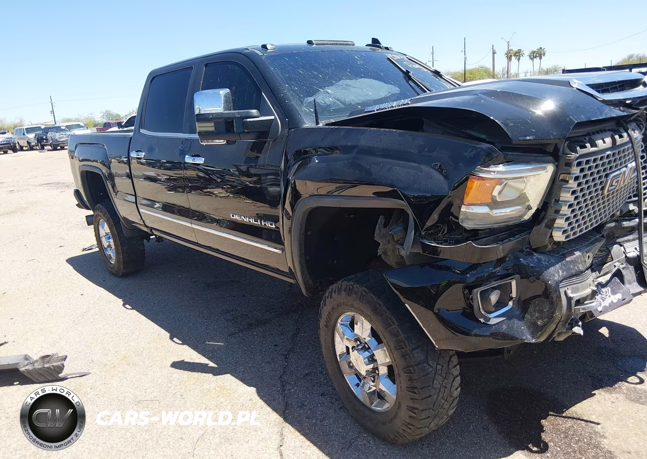 2017 GMC Sierra 2500Hd Denali – zdjęcie 1 z 15