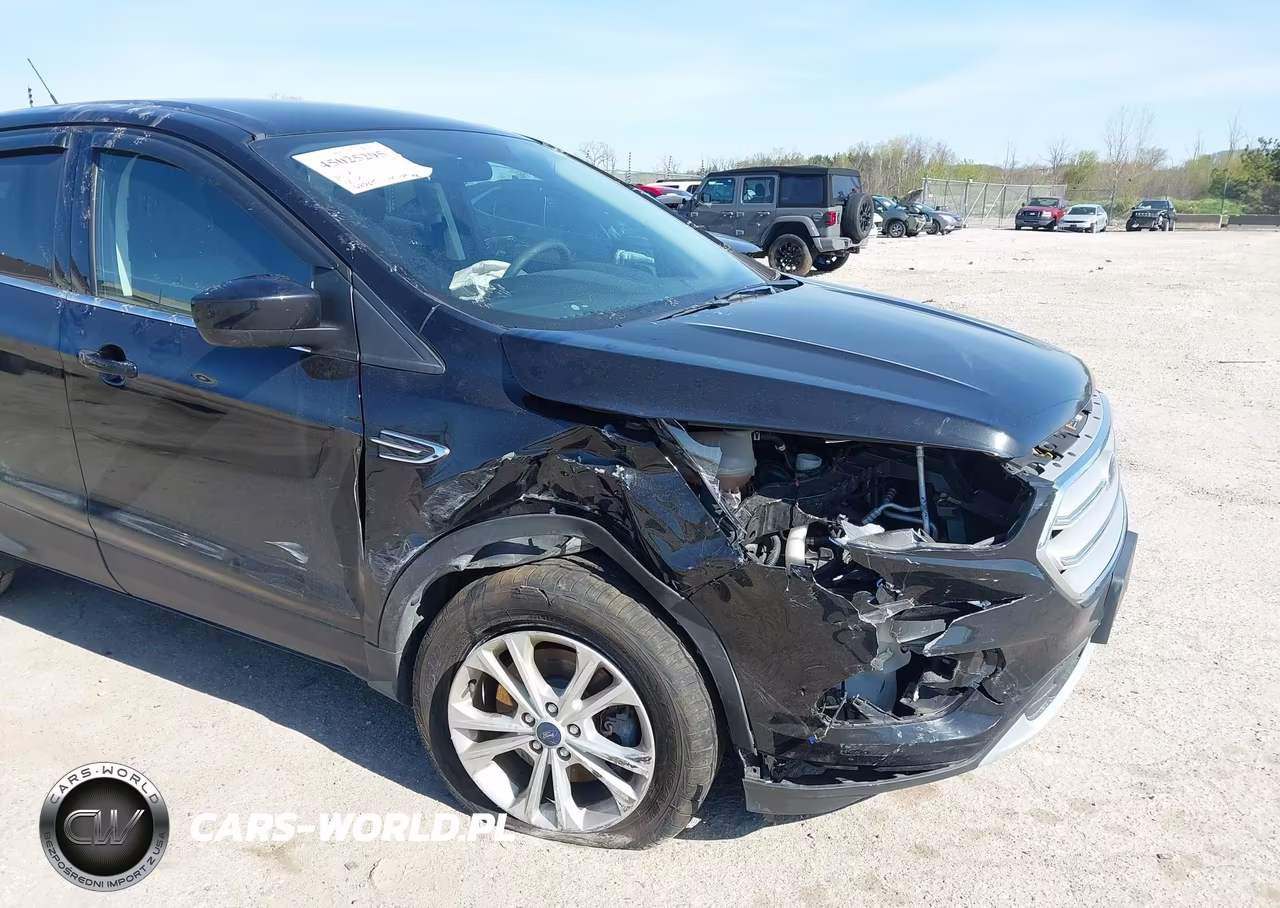 2019 Ford Escape Se VIN:1FMCU9GD8KUB18464 - 6