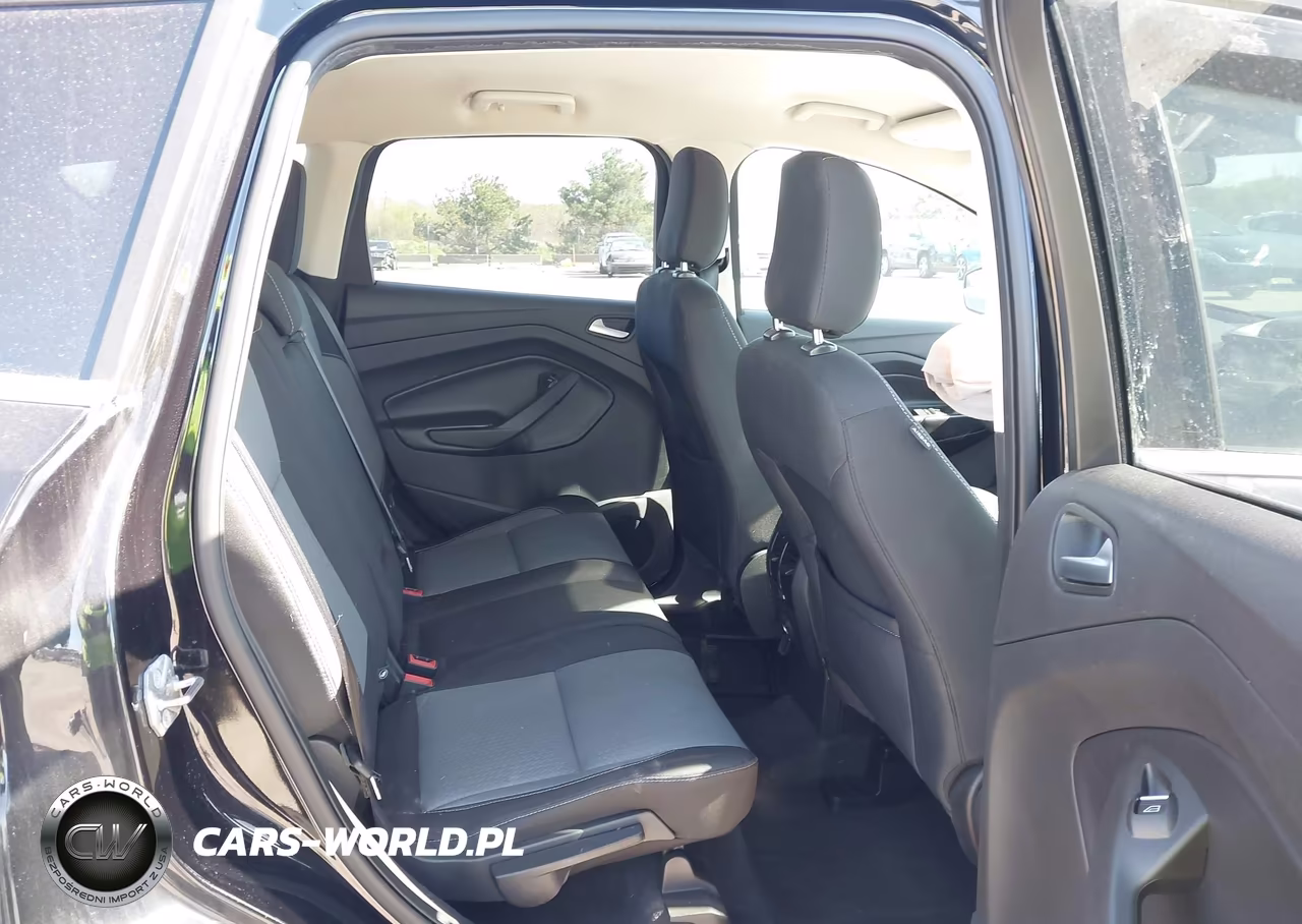 2019 Ford Escape Se VIN:1FMCU9GD8KUB18464 - 8