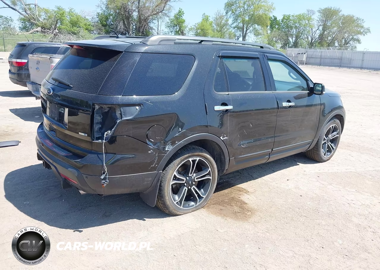 2014 Ford Explorer Sport VIN:1FM5K8GT4EGB29688 - 4