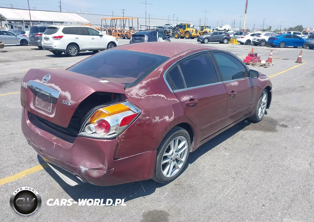 2010 Nissan Altima 2.5 S VIN:1N4AL2AP7AN457658 - 4