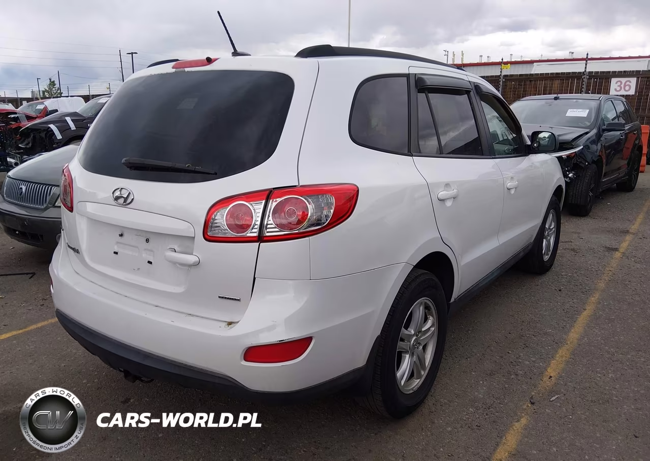 2012 Hyundai Santa Fe Gls VIN:5XYZGDAB7CG103375 - 4