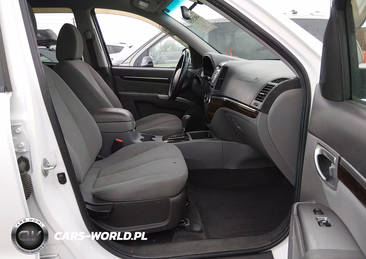 2012 Hyundai Santa Fe Gls VIN:5XYZGDAB7CG103375 - 5
