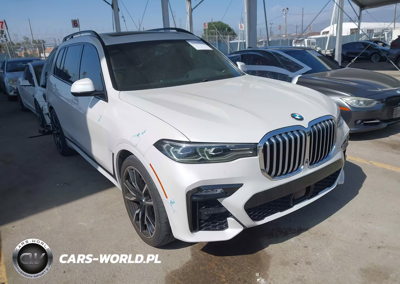 2019 BMW X7 xDrive50I