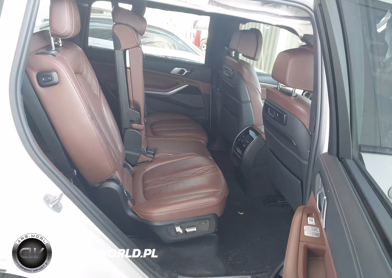 2019 BMW X7 xDrive50I VIN:5UXCX4C52KLS38701 - 8