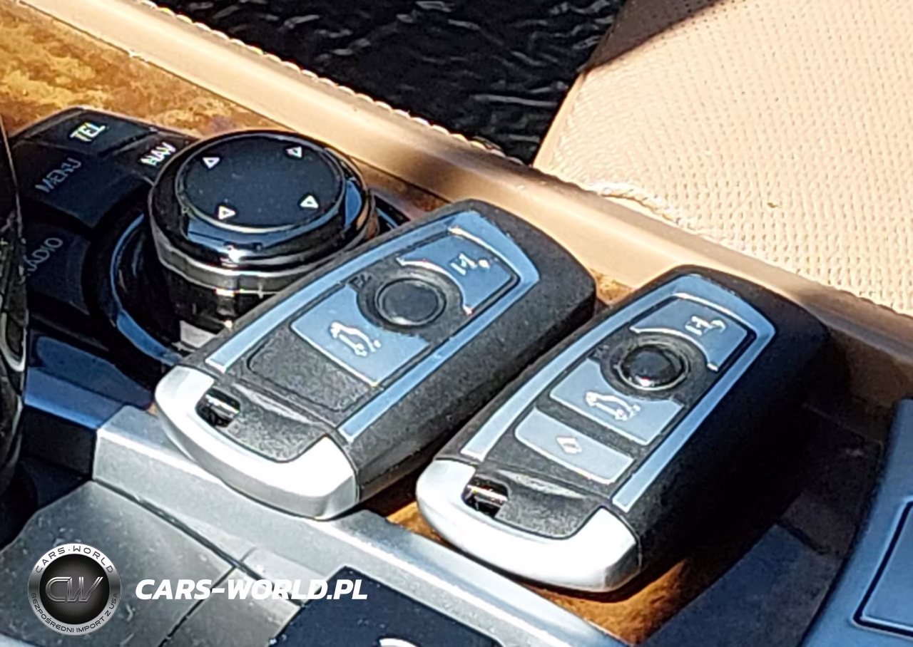 2013 BMW 750Li xDrive VIN:WBAYF8C57DD140579 - 11