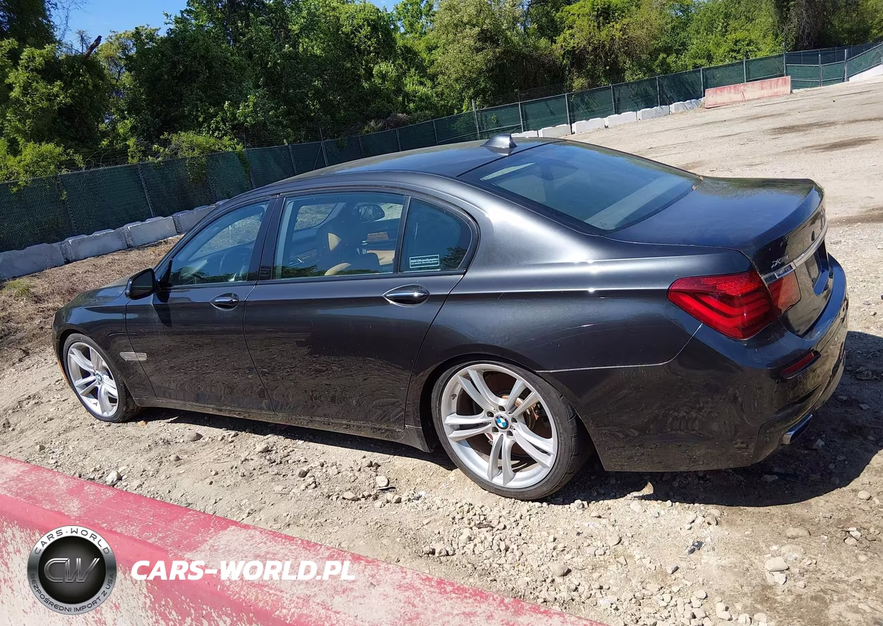 2013 BMW 750Li xDrive VIN:WBAYF8C57DD140579 - 14