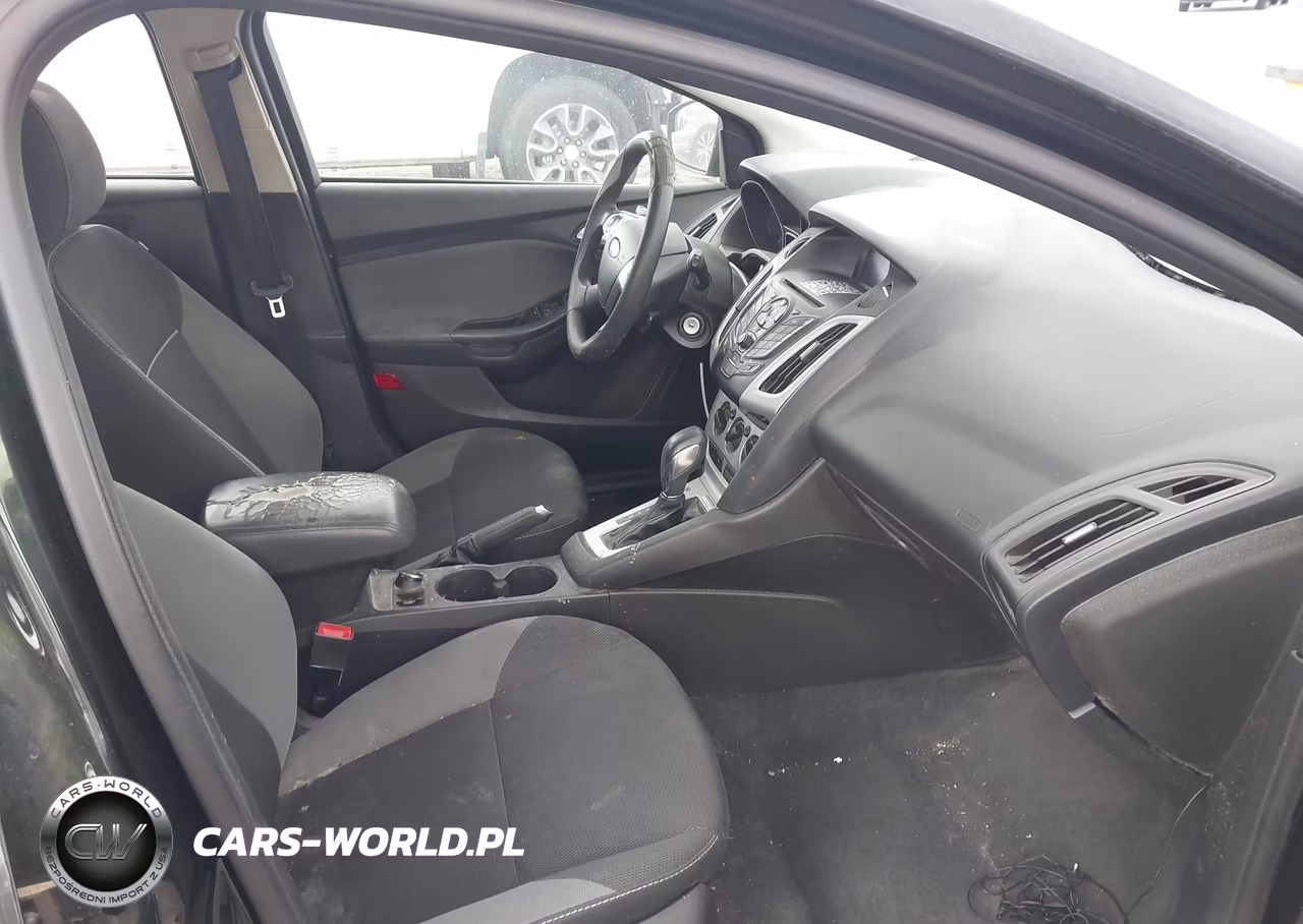 2013 Ford Focus Se VIN:1FADP3K21DL362880 - 5
