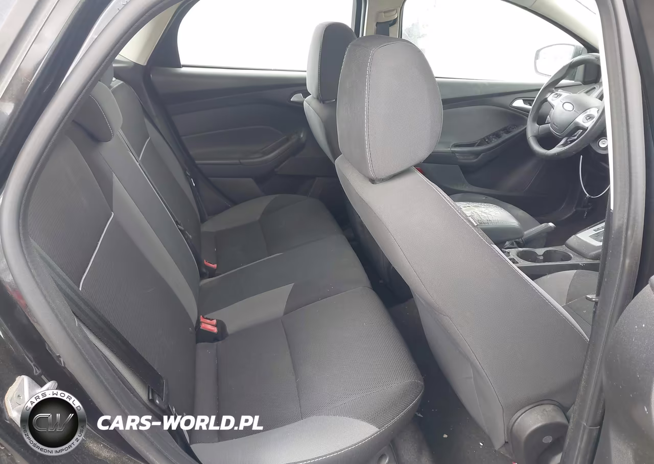 2013 Ford Focus Se VIN:1FADP3K21DL362880 - 8