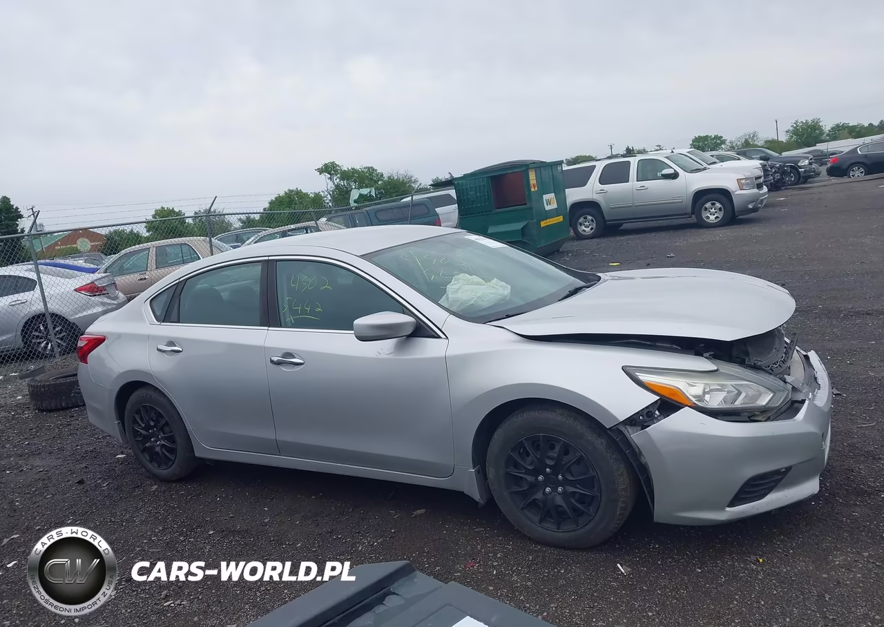 2017 Nissan Altima 2.5 S VIN:1N4AL3AP5HC494011 - 13