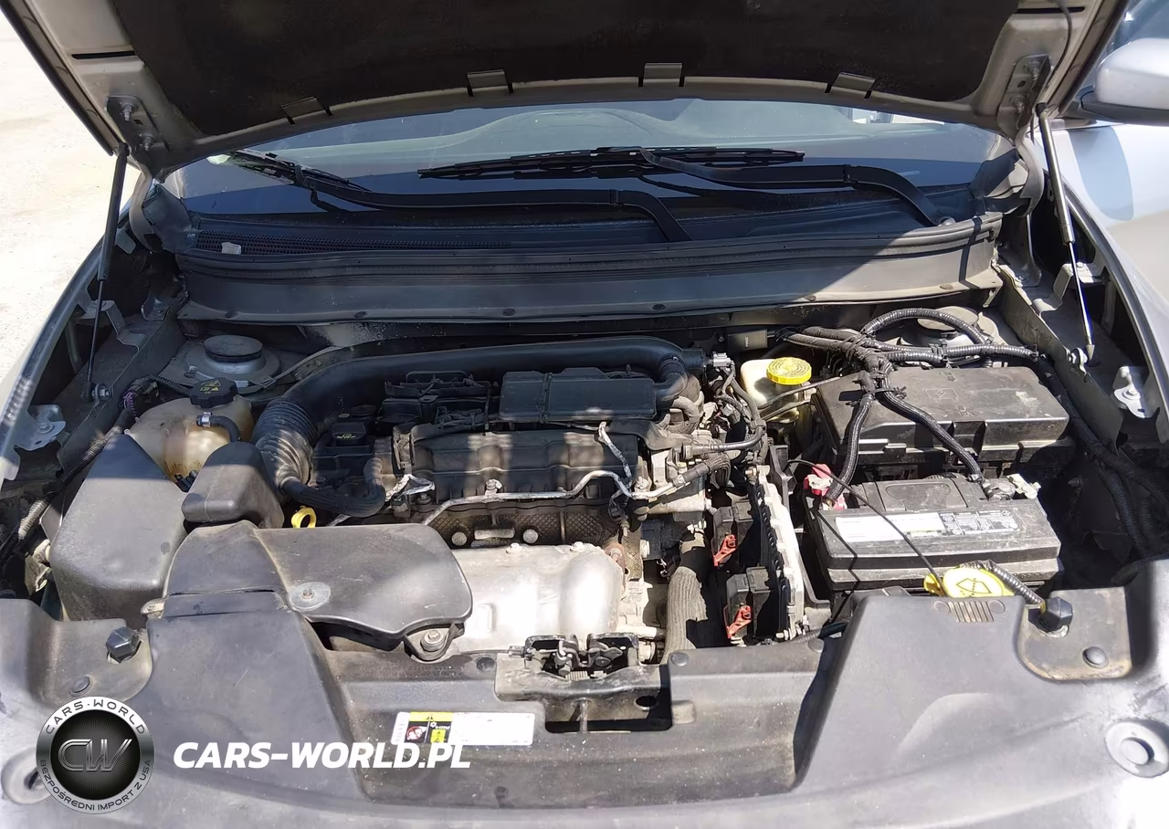 2015 Jeep Cherokee Latitude VIN:1C4PJMCBXFW745408 - 10