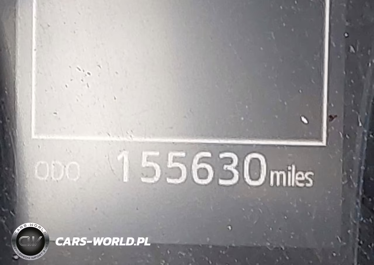2018 Toyota Camry Le VIN:JTNB11HK4J3020734 - 16