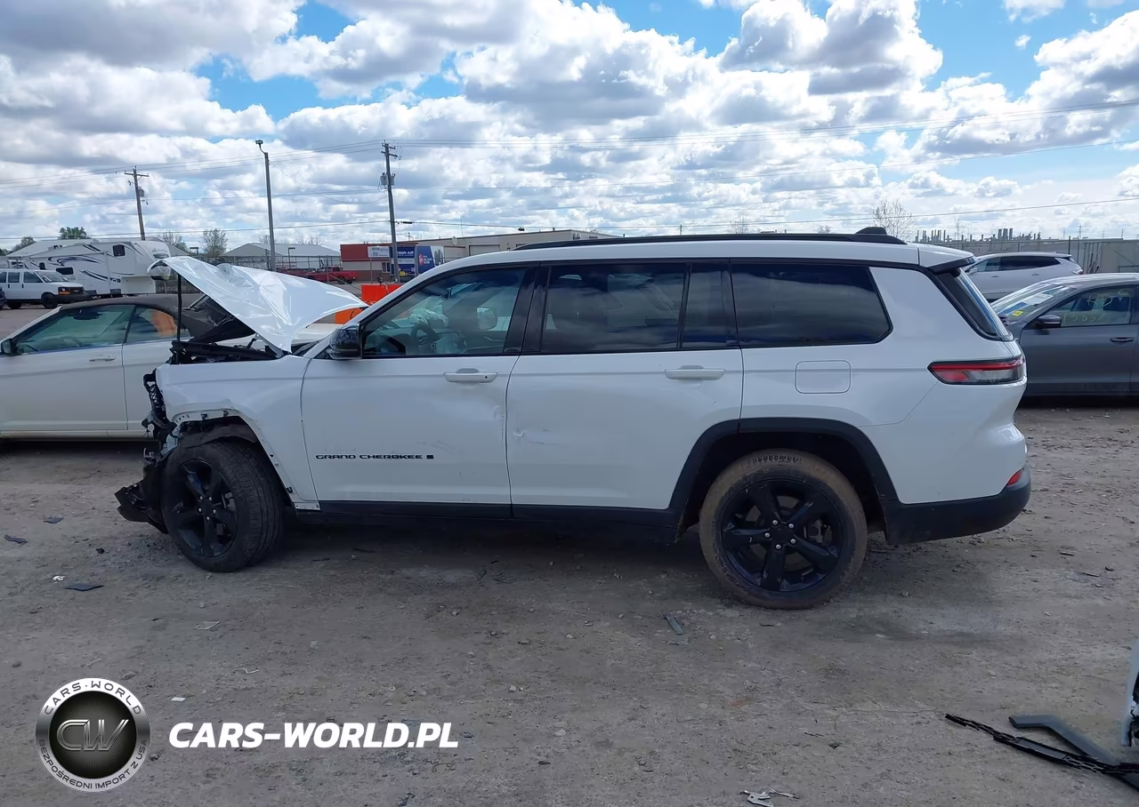 2025 Jeep Grand Cherokee L Limited 4X4 VIN:1C4RJKBG9S8627813 - 15